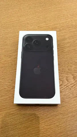 iPhone 18 Pro - Black
