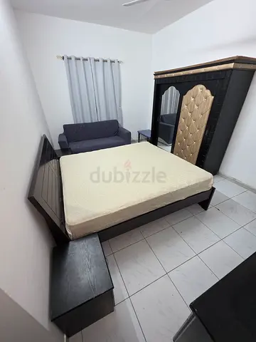 Room for rent Available