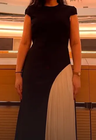 Karen Millen white and black dress