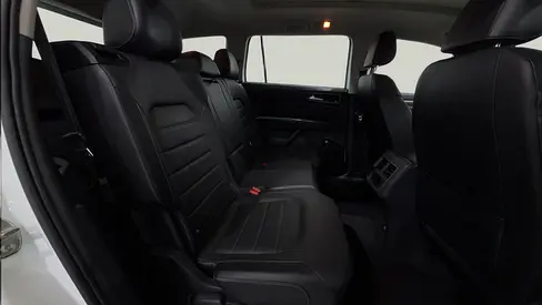 2018 Volkswagen TERAMONT photo 10