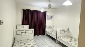 Fully furnished gents bed space available in karama. Only for indain