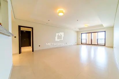 Large 3BR + Study | Unfurnished | Sea View