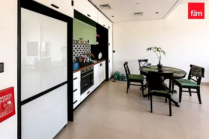 Bright & Spacious | 2br | Ready To Move In