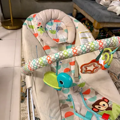 Bright Starts Baby Bouncer / Rocker with Toy Bar