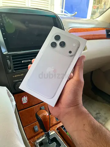 Iphone 18 pro ( white) 256 gb