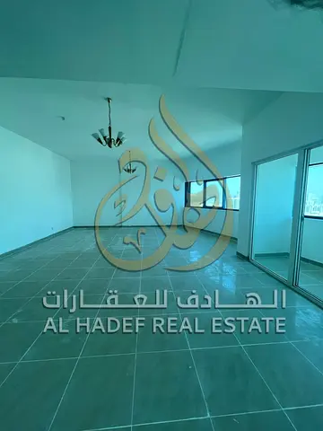 🏡✨ غرفتين وصالة مع غرفة خادمة للإيجار السنوي في الممزر – التعاون، الشارقة ✨🏡 فرصة مميزة للسكن في شقة واسعة ومناسبة للعائلات في منطقة الممزر – التعا