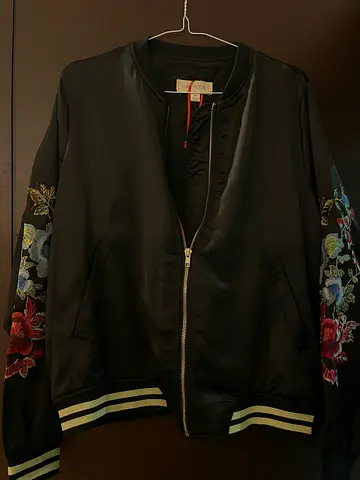 Black floral embroidered women's bomber jacket - Size M