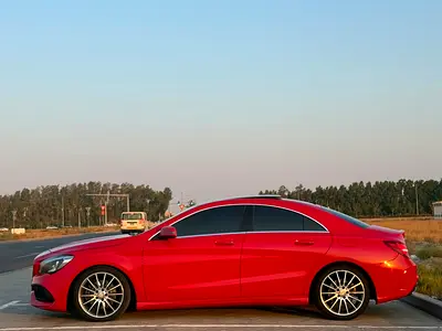 2018 Mercedes-BENZ CLA photo 5