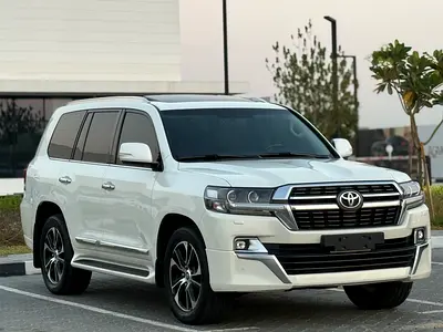 2021 Toyota LAND CRUISER — фото 2
