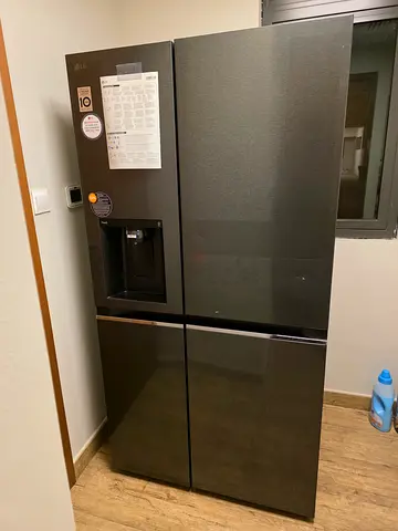 LG New Model Side By Side Refrigerator With Water Dispenser Ice Maker