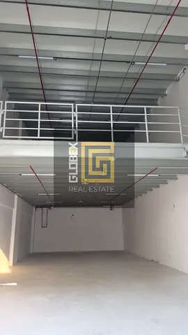 Warehouse for Annual Rent in Al Jurf 2, Ajman, 2,800 Sq. Ft. with Mezzanine and 25 kW Electricity Power, Suitable for Storage, Commercial and Logistic