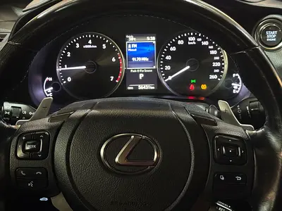 صورة 9 لـ 2023 Lexus IS-SERIES