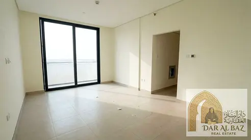 شقة غرفتين وصالة الزاهيه الشارقه تاني ساكن تكييف مركزي باركن مجاني مسبح مجان صيانه مجانيه اطلاله مفتوحه ببلكون تسهيلات بالسداد حتي 12 دفعه