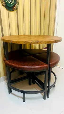 4 seater Dining table and chairs