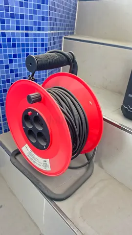 Retractable Extension Cord Reel with 4 Sockets - Good Condition 40m long