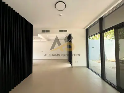 Ready To Move Spacious 4BHK with Maidroom