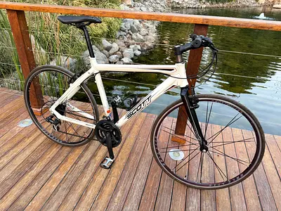 Scott  Bike White and Black