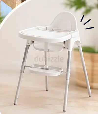 Juniors Walt 2-in-1 High Chair (New in Box) - AED 85