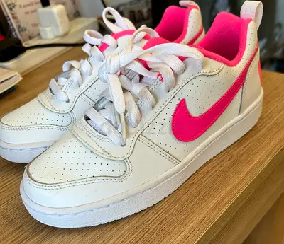 Sneakers/trainers
