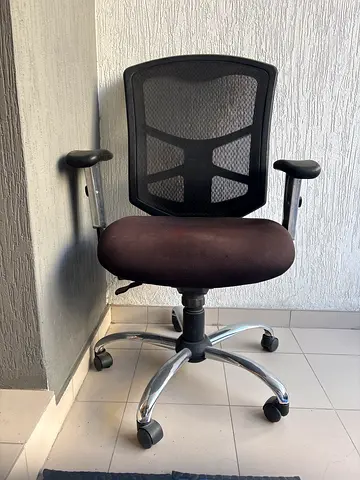 Ergonomic Mesh Office Chair