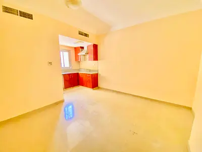 Spacious Studio Flat Near Family Park & Supermarket – Ready to Move