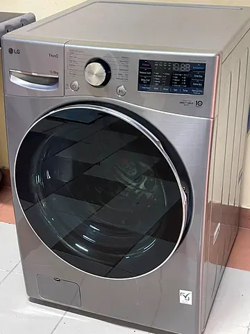 Lg washer 13kg dryer 8kg good condition for sale