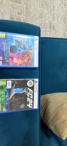 Selling Minecraft Legends Deluxe edition and FIFA 24