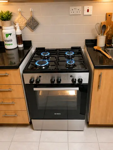 Bosch Series 2 Full Gas Cooking Range Sam Like New Condition 60cm