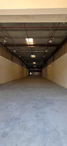 On Main Road Warehouse with Loading & Unloading Area For rent Industrial Area 4 - Sharjah