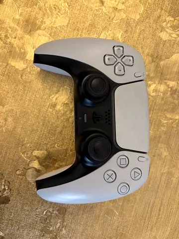 Sony DualSense PS5 Wireless Controller - White (Used)