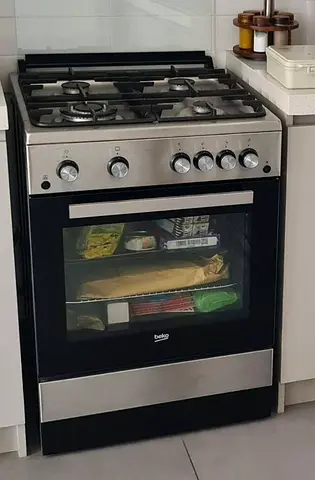 Full gas cooker , Beko brand