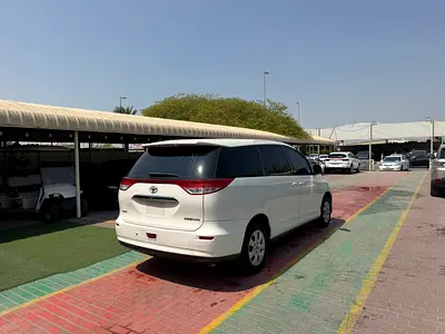2017 Toyota PREVIA 照片 4