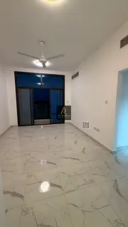 Spacious 2 Bedroom Apartment with terrace and store_close to essential services