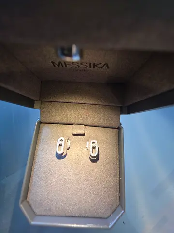 Messika Move Uno pavé stud earrings