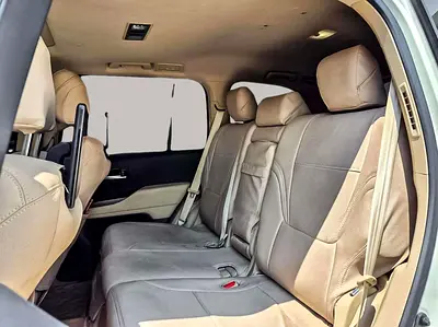 2023 Toyota LAND CRUISER — миниатюра 12