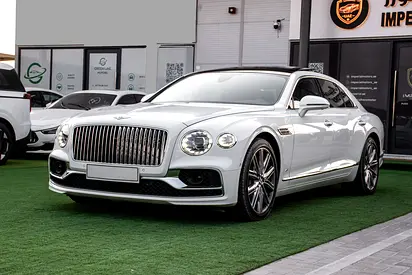 2021 Bentley FLYING SPUR 照片 3