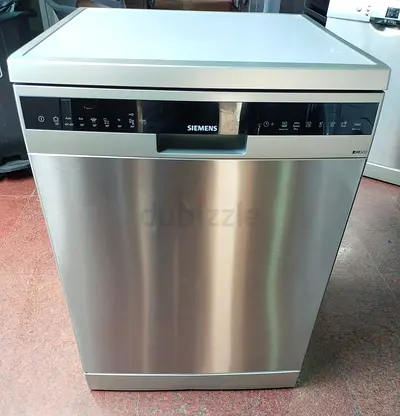 IQ500 Siemens dishwasher 14 places setting Freestanding