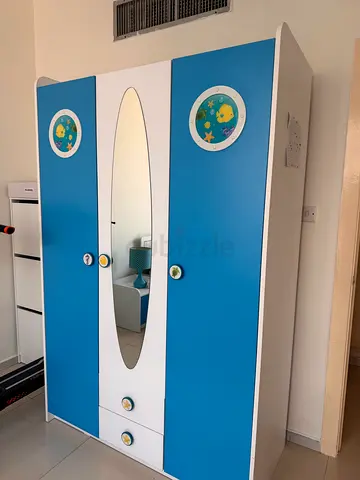 Blue and white kids set furniture with mirror — good condition