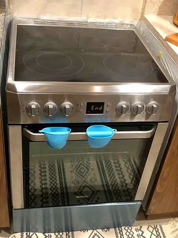 Beko stainless steel electric ceramic cooker 60x60cm