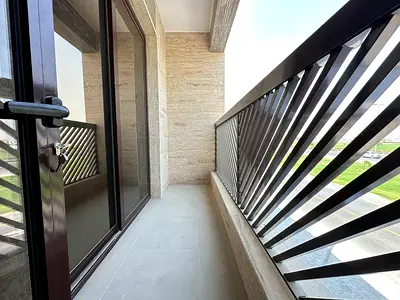 Brand 2bhk with balcony and 3 washroom and wardrobe price 50k