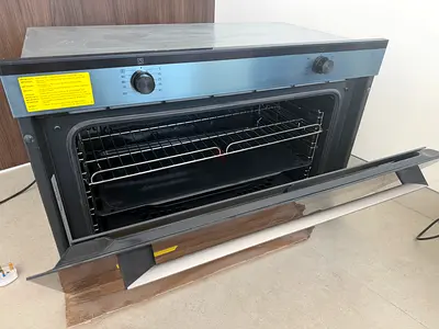 Siemens Built-in Gas Oven iQ100 90cm - Brand new
