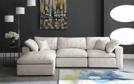 Beautiful 3 seater sofa Available