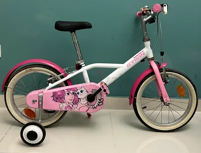 Decathlon B’Twin Docto Girl 500 16-inch kids bike