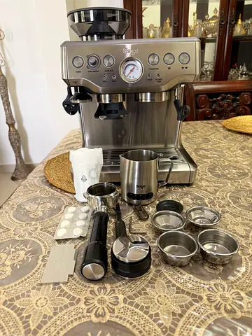 Sage Barista Express Espresso Machine, Excellent Condition, All Accessories