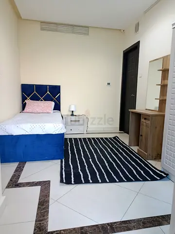 Room fully furnished in Dubai Marina, 23 Marina tower Rent 3300