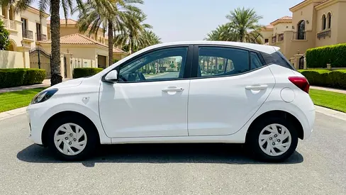 2024 Hyundai GRAND I10 — фото 3