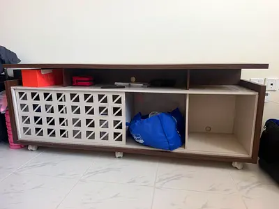 Tv stand