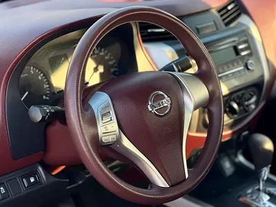 2020 Nissan NAVARA 缩略图 15