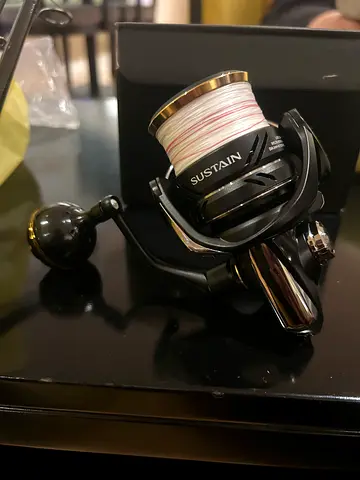 Shimano Sustain Spinning Fishing Reel