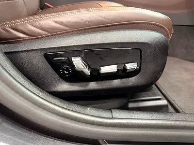 2023 BMW 5-SERIES 照片 11